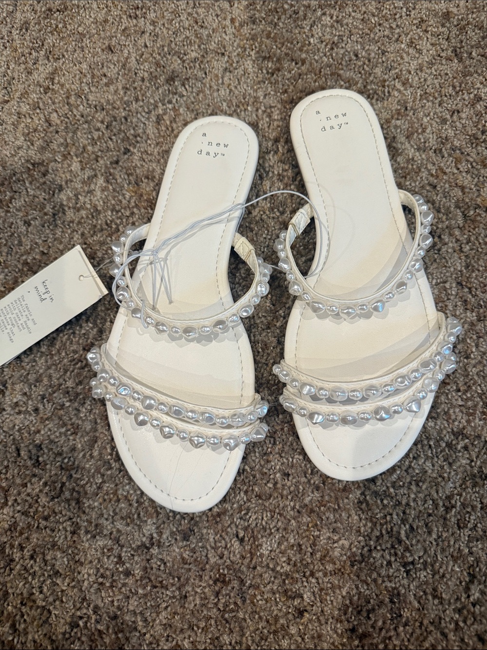 Kensie Pearl Embellished Sandals in White NWT